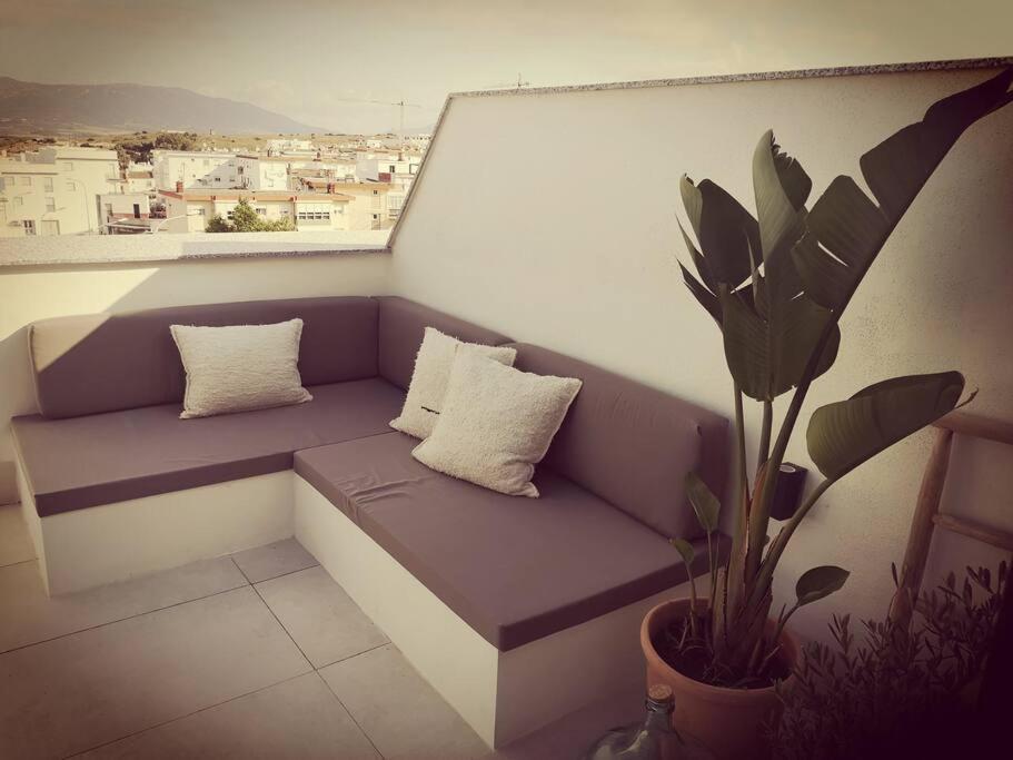 Duplex Con Vista Al Mar Y Garaje A Pie De Casco Antiguo *